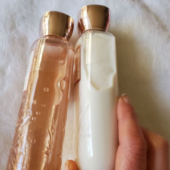 Bath & Body Works Pure Wonder Shower Set - Picture 3 of 4